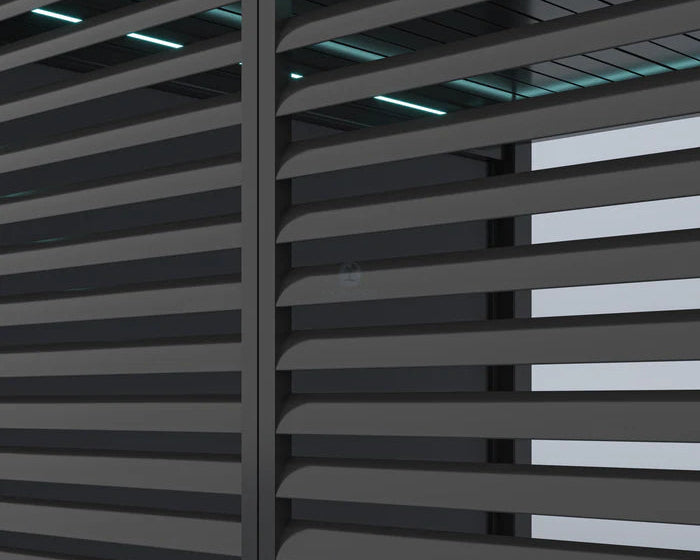 Oceanus Pergola Seitenelement – Schiebbare Lamellenwand aus Aluminium